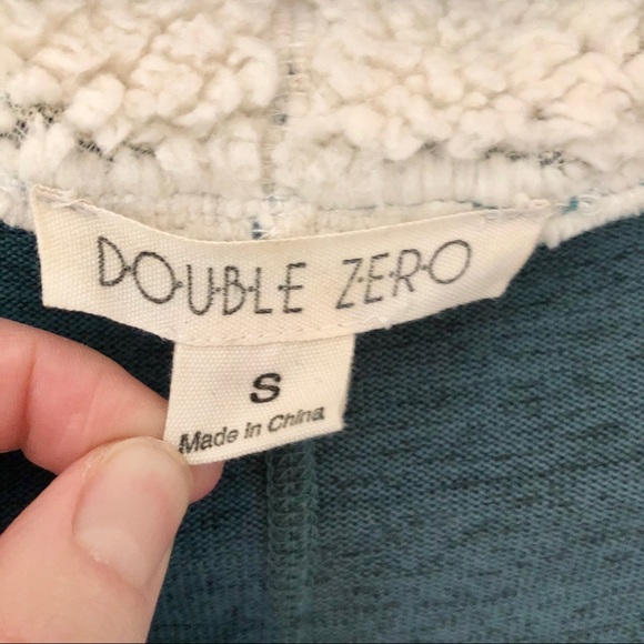 ❄️COZIEST Vest - Picture 7 of 8